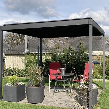 Helle, Grosszuegige Ferienwohnung Fuer 2 - 3 Personen Mit Parkplatz + E-Ladestation In Buchholz, Nordheide Бухолц ин дер Нордхайде Екстериор снимка