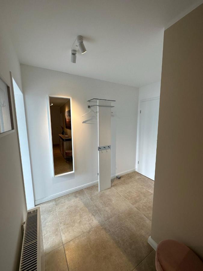 Helle, Grosszuegige Ferienwohnung Fuer 2 - 3 Personen Mit Parkplatz + E-Ladestation In Buchholz, Nordheide Бухолц ин дер Нордхайде Екстериор снимка